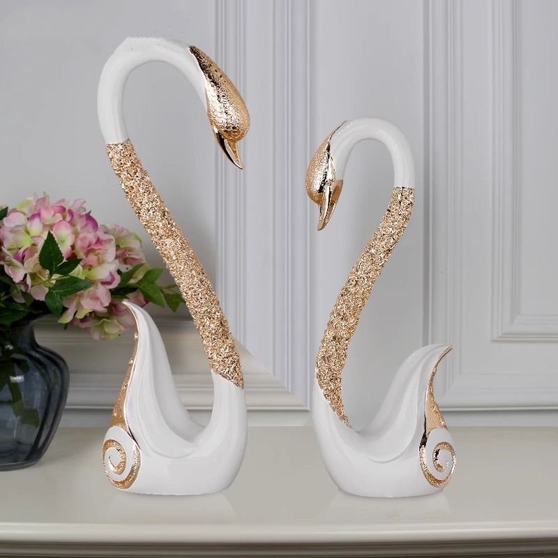 A PAIR OF SWANS WITH NEST AND TWO EGGS - Image 3