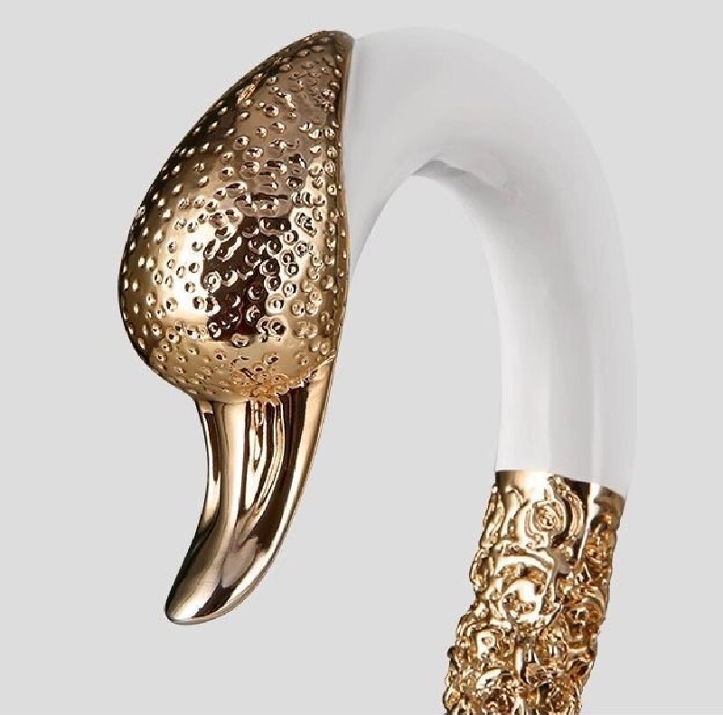 A PAIR OF SWANS WITH NEST AND TWO EGGS - Image 5