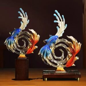 EXQUISITE ORNATE SWIMMING FISH SCULPTURE