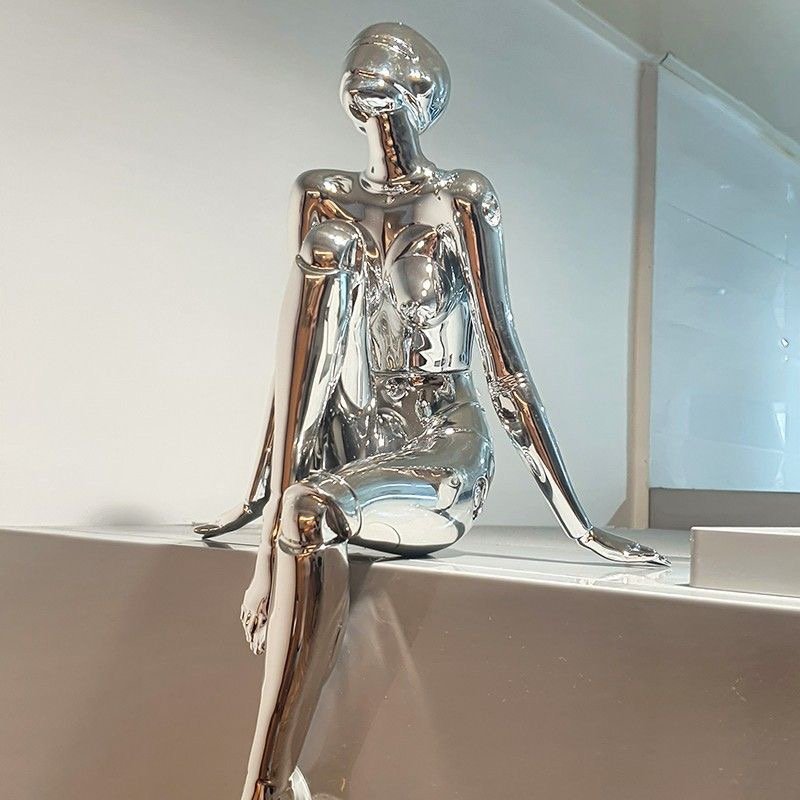 Hajime Sorayama-Inspired Metallic Goddess Sculpture - Image 4