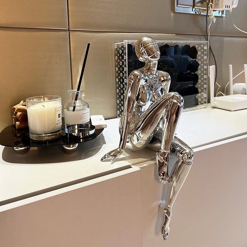 Hajime Sorayama-Inspired Metallic Goddess Sculpture - Image 5