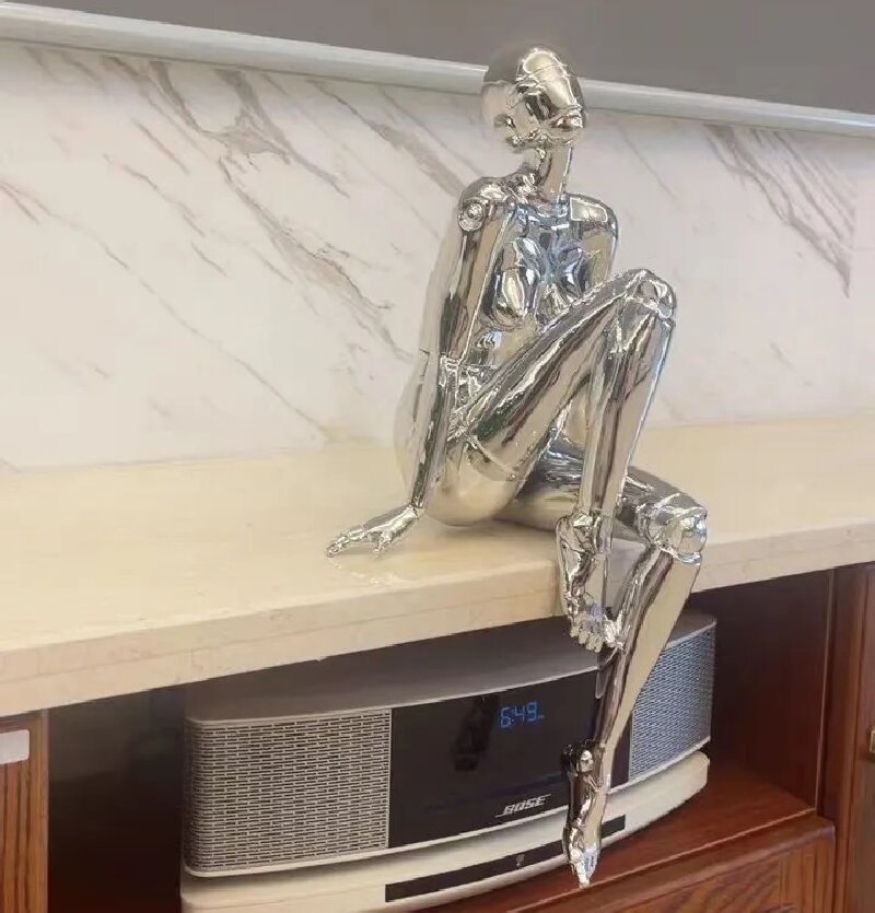 Hajime Sorayama-Inspired Metallic Goddess Sculpture - Image 7