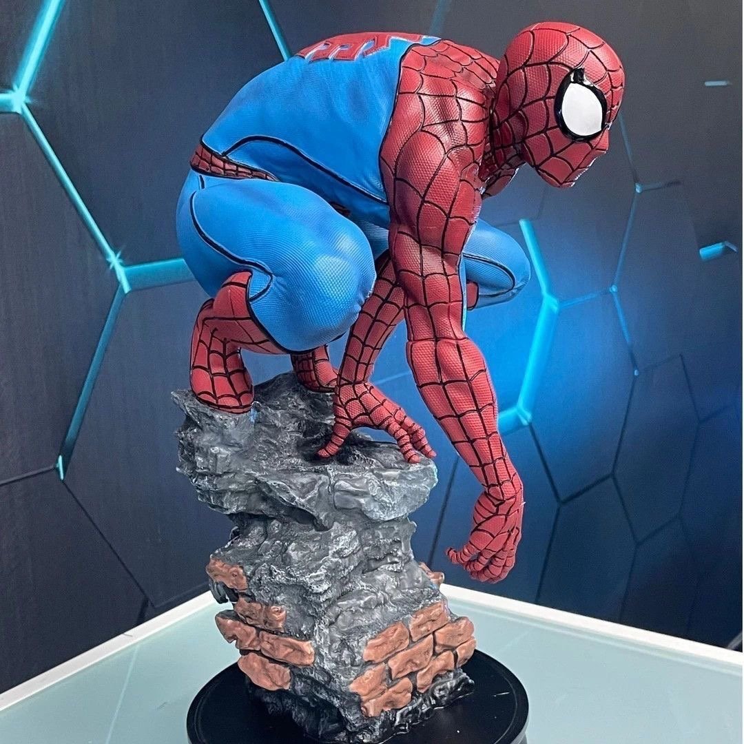 35 CM Marvel Spider-Man Collector's Statue – Crouching on Rocky Base - Image 6