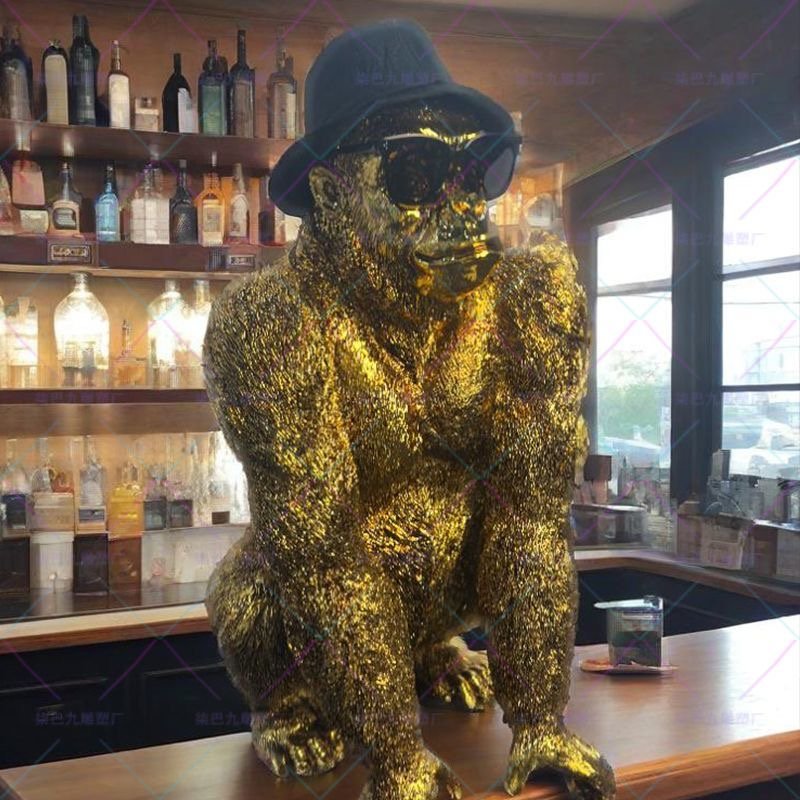 "Gentleman Gorilla" Golden Statue – Modern Elegance with Character - Image 3