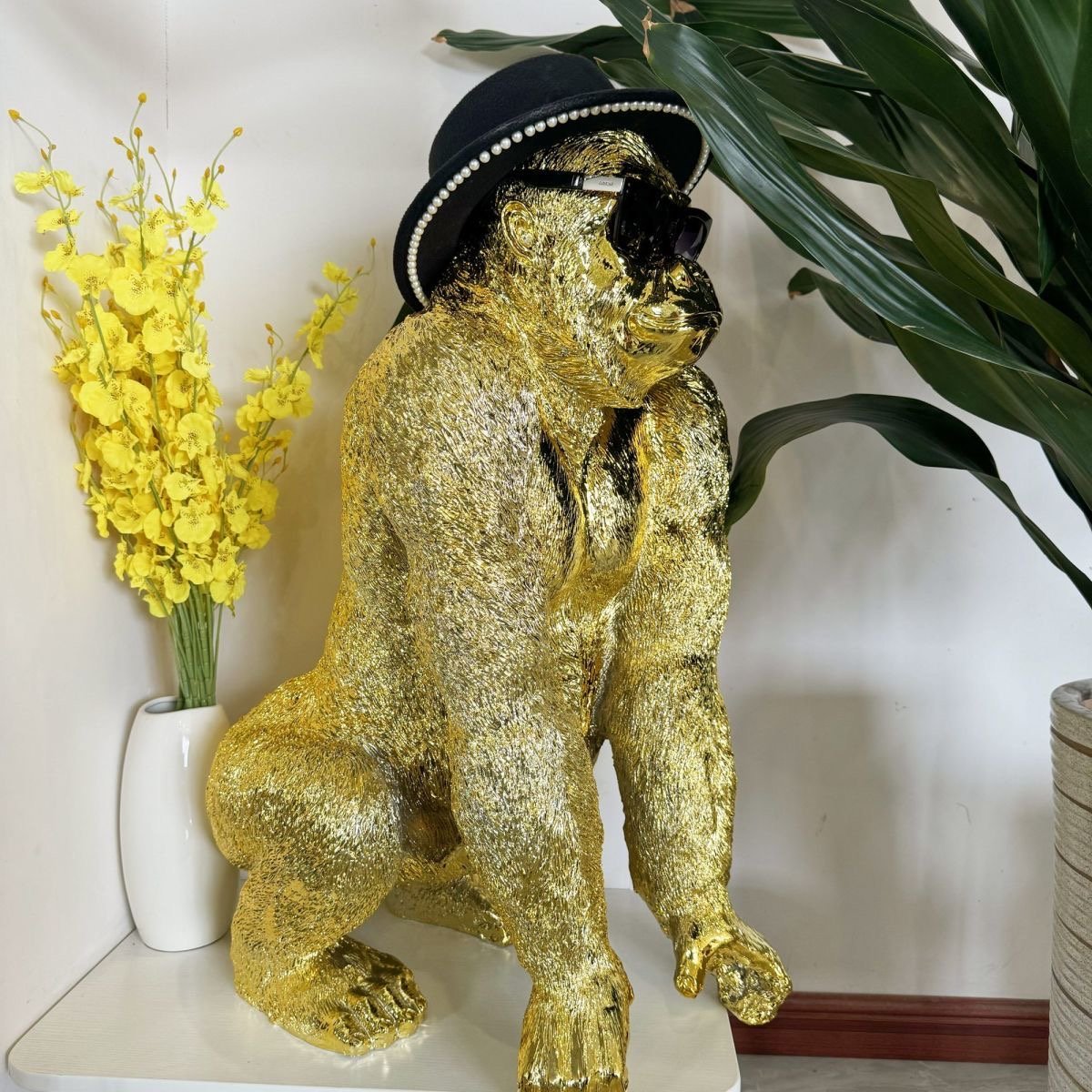 "Gentleman Gorilla" Golden Statue – Modern Elegance with Character - Image 7