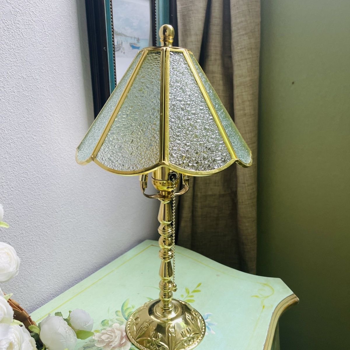 Vintage "Baroque Elegance" Copper Table Lamp with Glass Shade - Image 5