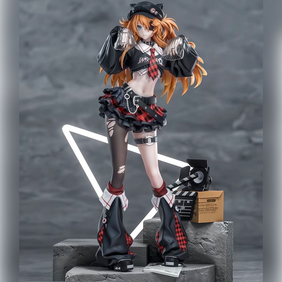 33 CM Punk Rock Evangelion - Asuka Langley Soryu ArtFX Statue