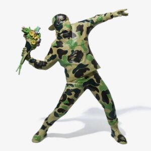 38 CM Banksy "Flower Thrower" Camouflage Edition Statue
